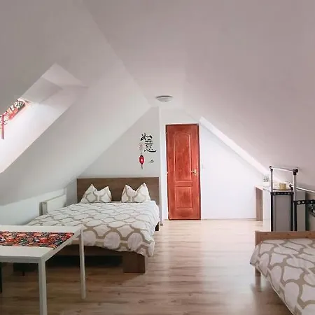 Hoke Lakas Apartment