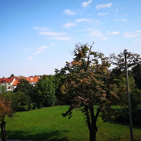 Hoke Lakas Apartament