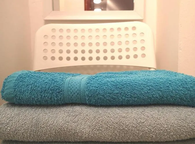 Hoke Lakas דירה *