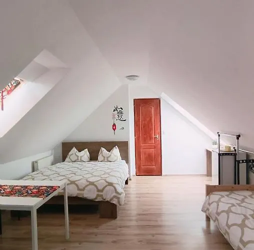 Hoke Lakas Apartament